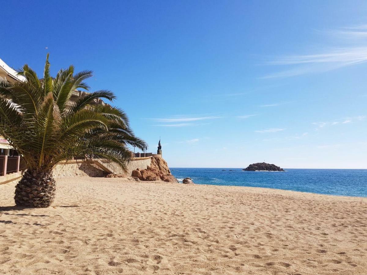 Ancora Frontbeach Luxury Apartment Tossa de Mar Exterior photo